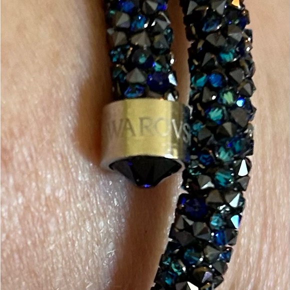 Swarovski Crystal Wrap Bracelet - Picture 4 of 4